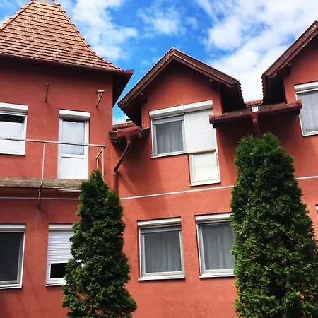 Apartment Sweet Dreams